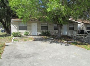 399 2nd St SW APT B, Largo, FL 33770