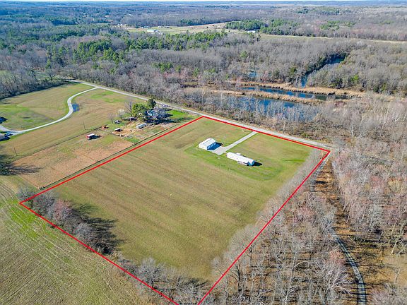 3rd image of 24555 Legion Rd
