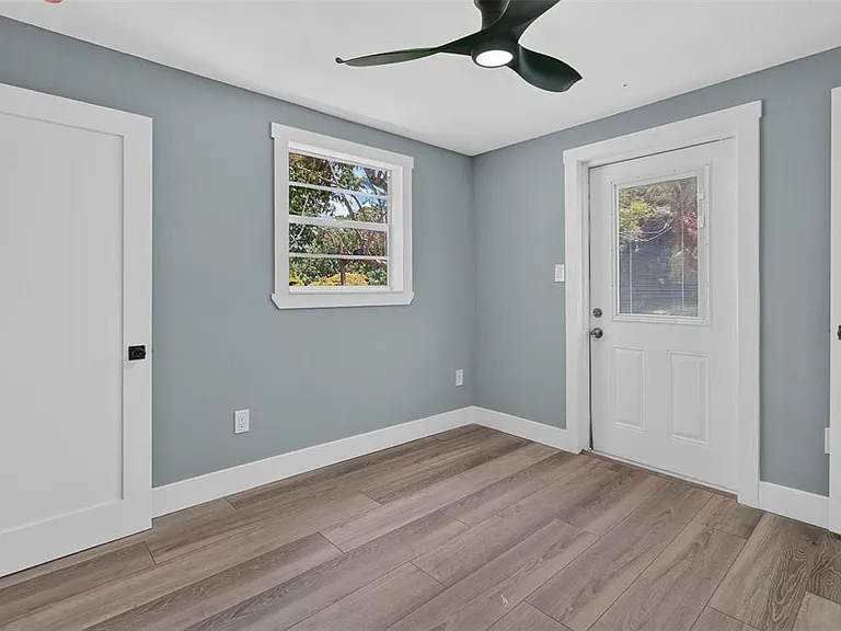 7187 111th St — Photo 26