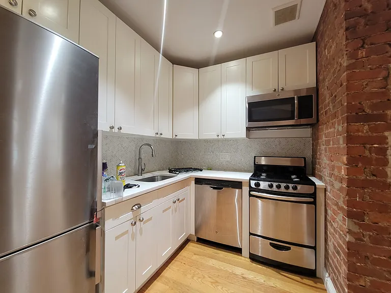 115 W 104th St #6 — Photo 1