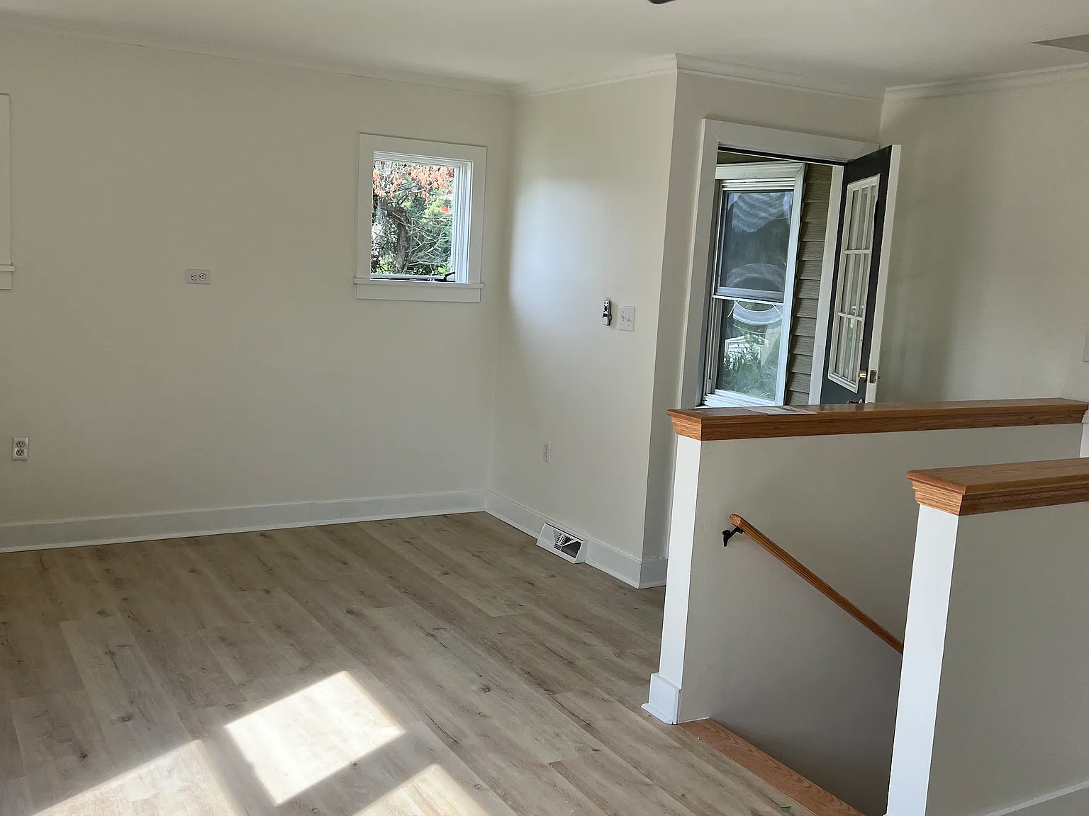 13107 Tina Ln NE — Photo 2