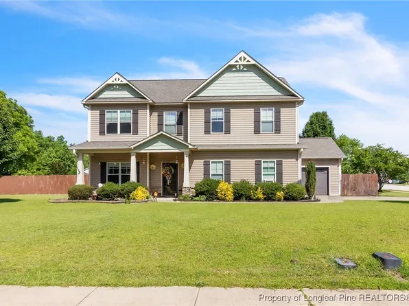 374 Boswell St, Raeford, NC 28376