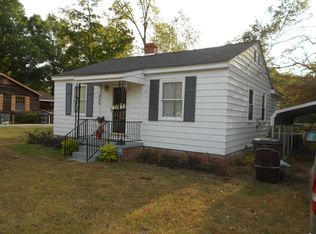 406 Shumate St, Montezuma, GA 31063