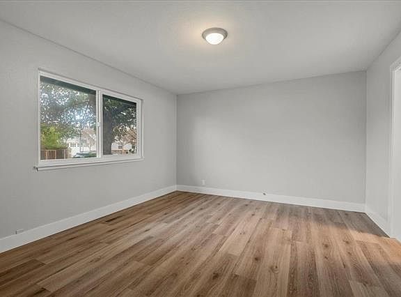 5th image of 119 Verde Ct