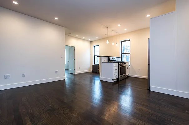 Rented by Nooklyn NYC LLC | media 21