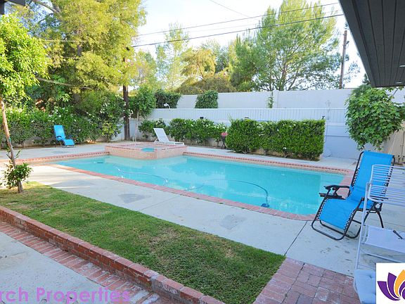 3rd image of 5955 Hillview Park Ave