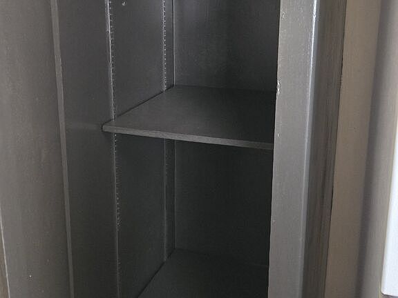 3rd image of 2219 Crenshaw Blvd APT 3