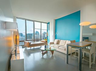 333 1st St PENTHOUSE N2102, San Francisco, CA 94105