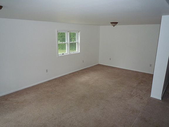 4th image of 68 Rainbow Vista Ln