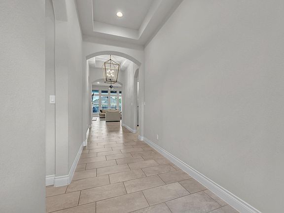 4th image of 25130 Pinebrook Grove Ln