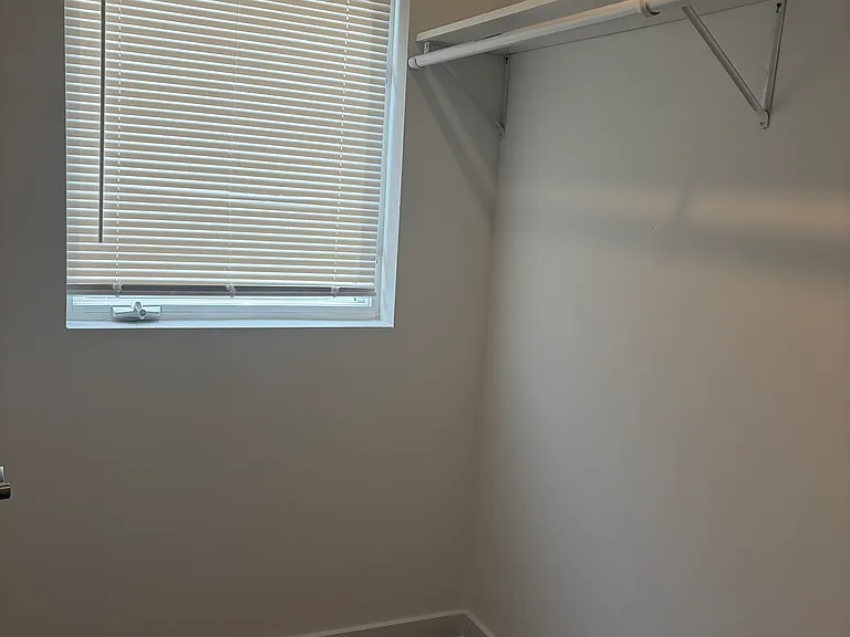 41 Auburn St — Photo 5