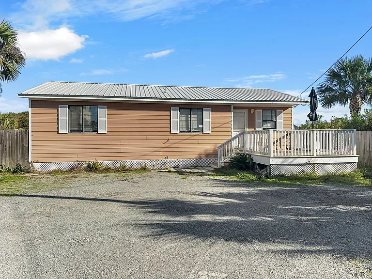 276 Daffin Pl — Photo 22