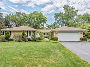 1970 Valley View Rd, Northfield, IL 60093