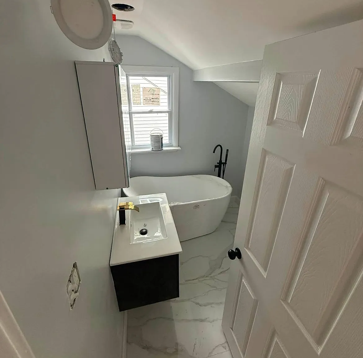 4 bed, 1440 sqft, $1,800 — Photo 2