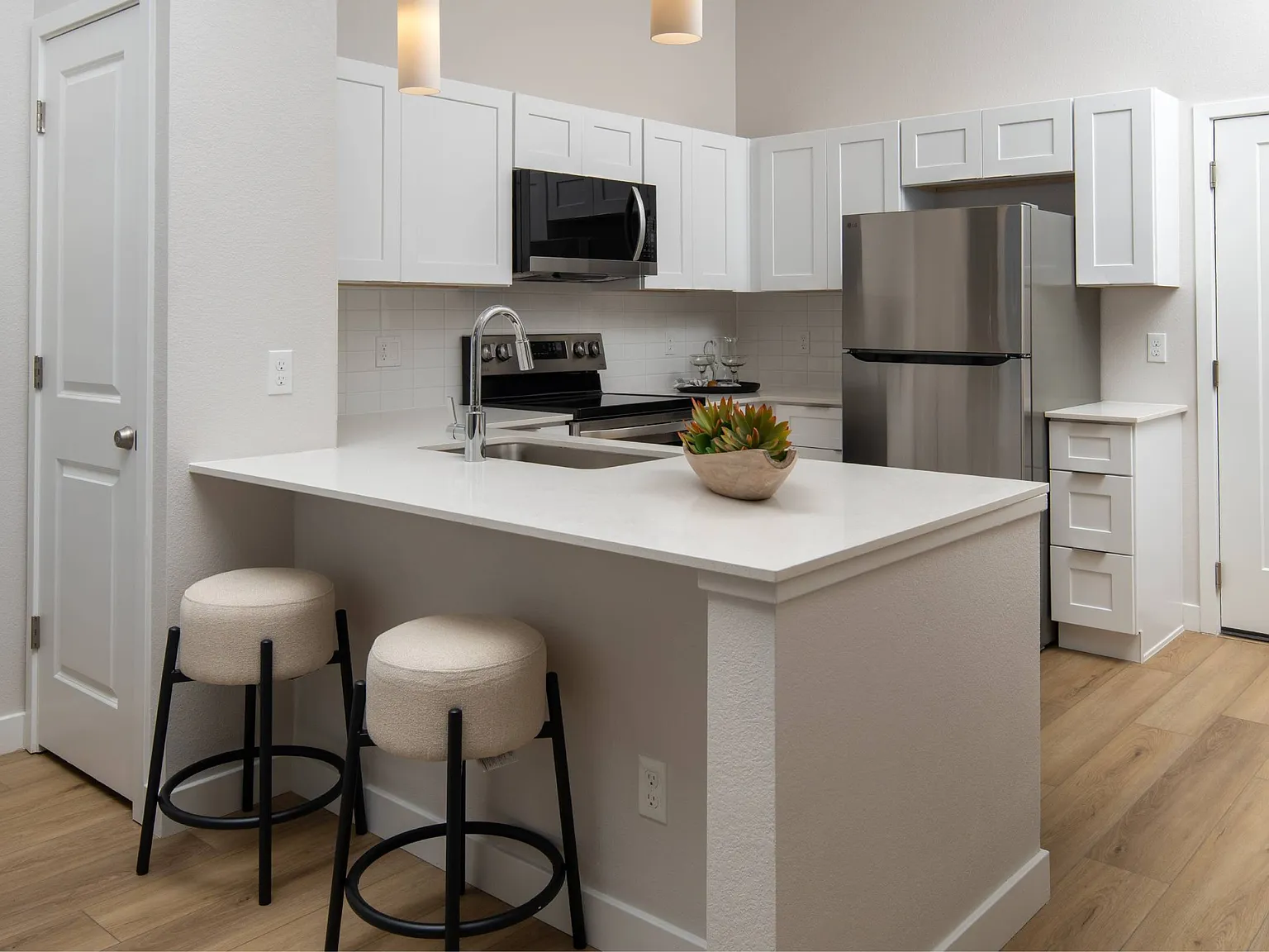 Residences at Nova West — Photo 2