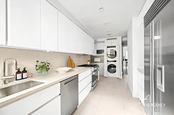 Sold by The Agency | media 4