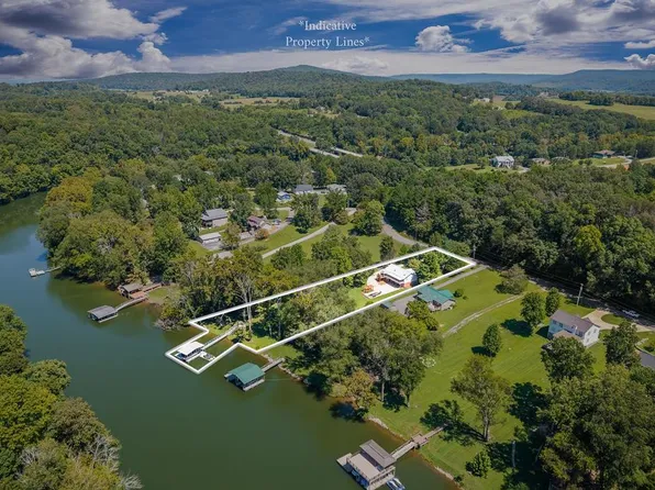 263 River Oaks Dr, Sparta, TN 38583