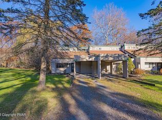 131 Ridge Dr, Tannersville, PA 18372