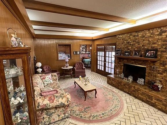 2nd image of 603 Turtle Creek Dr
