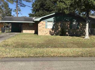 203 Harding Dr, Houma, LA 70364