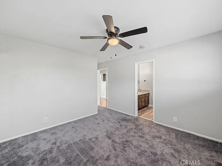 1308 E Oaks St #D — Photo 17