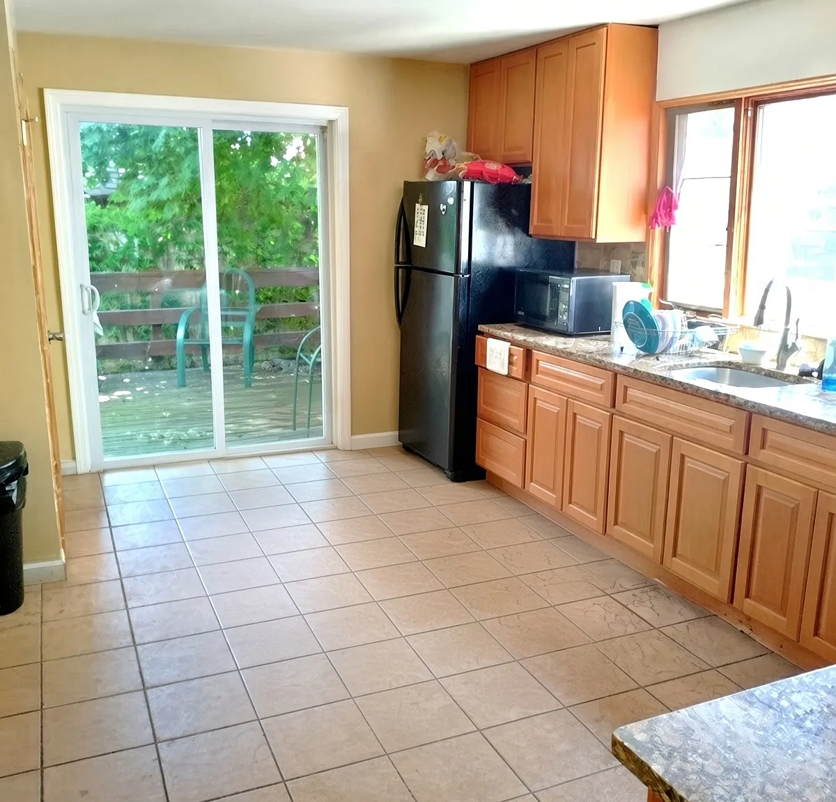 3 bed, 1510 sqft, $950 — Photo 2