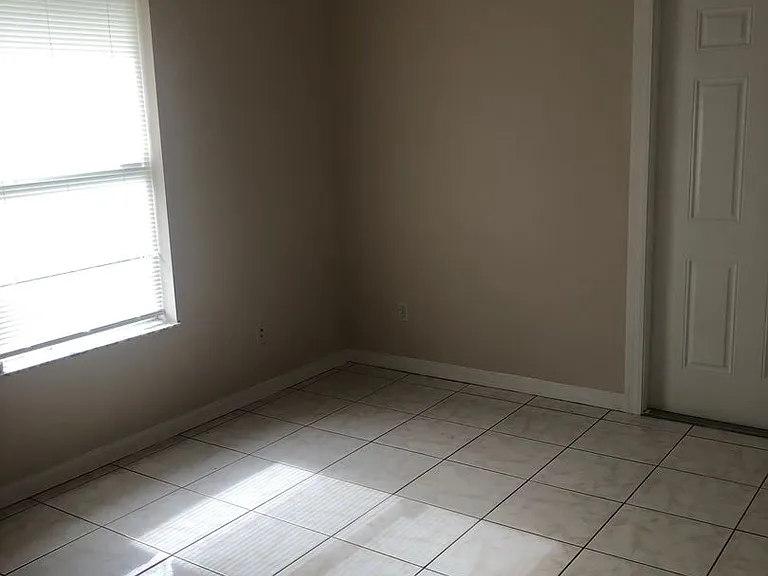 2242 SE Master Ave — Photo 7