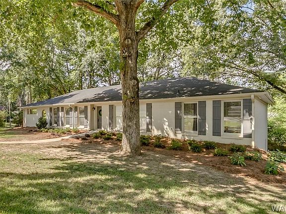 2nd image of 1012 Vestavia Cir