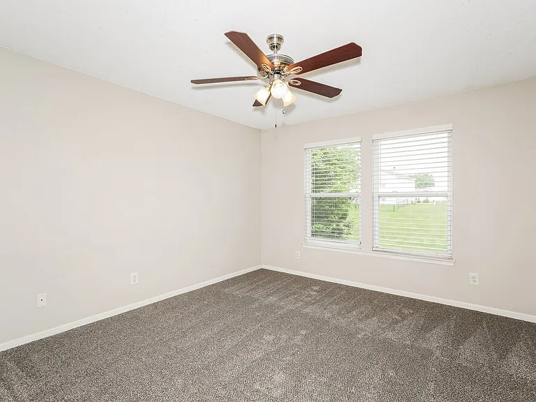 6715 Everbloom Ln — Photo 9