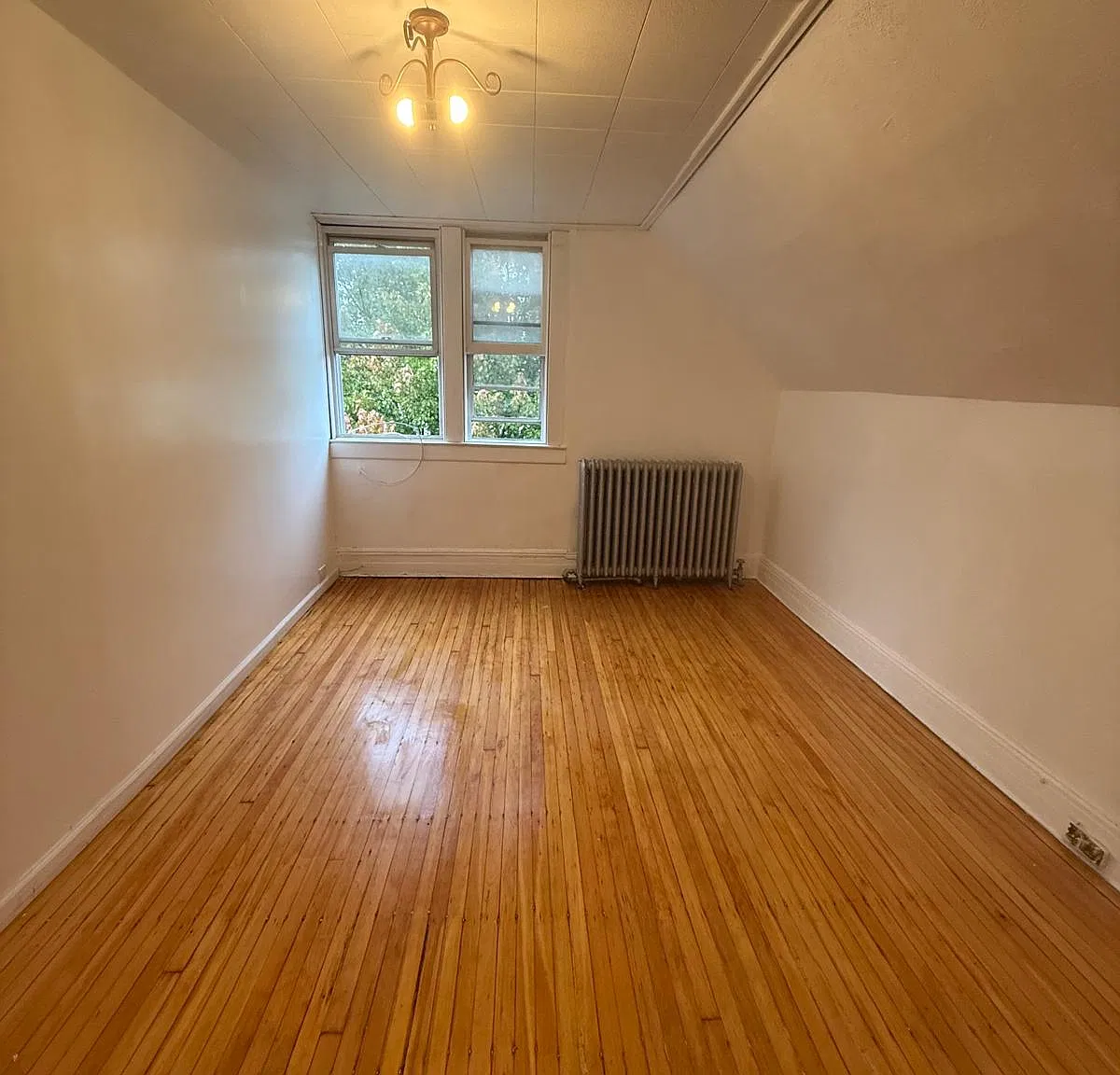 2 bed, 880 sqft, $2,200 — Photo 4