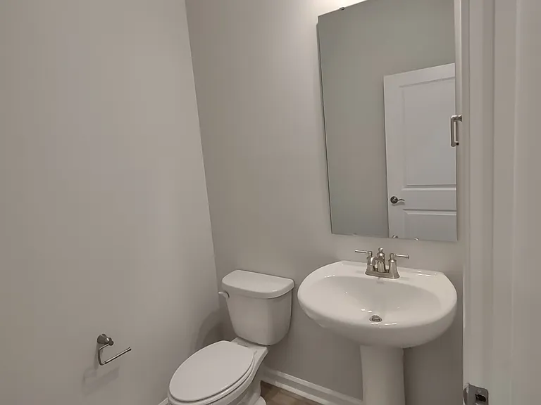 1496 Rhodes Pond St — Photo 21