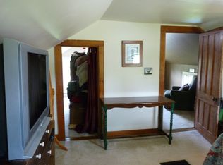 45 Lincoln Hill Rd, Eagle Bridge, NY 12057