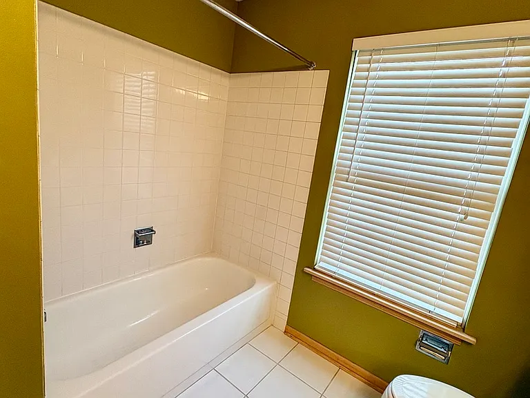 319 Deer Glen Way #2C — Photo 13