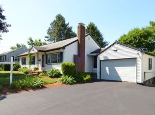 15 Granite St, Peabody, MA 01960