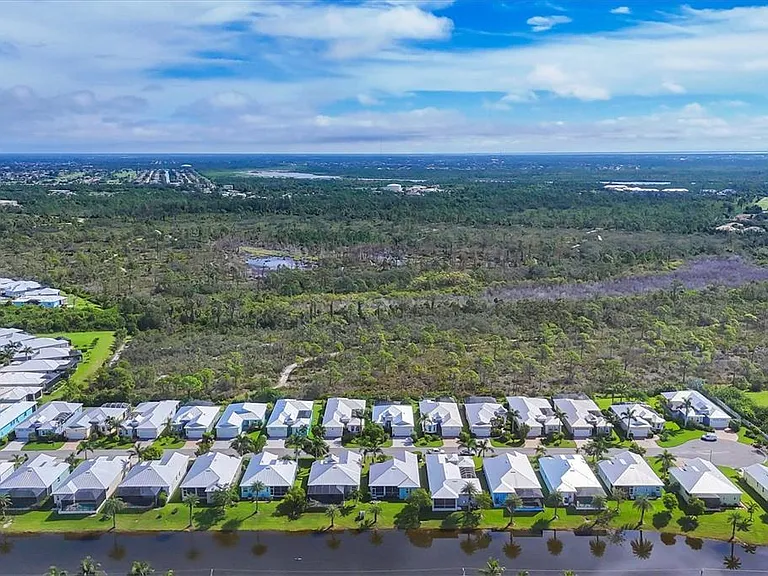 10446 Coquina Ct — Photo 43