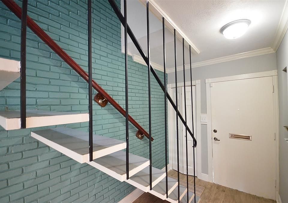 9103 Braeburn Valley Dr, Houston, TX 77074 Zillow