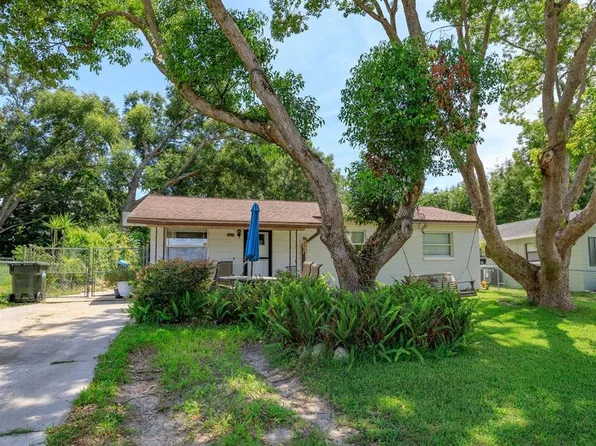 1005 W MONTROSE STREET, CLERMONT, FL 34711