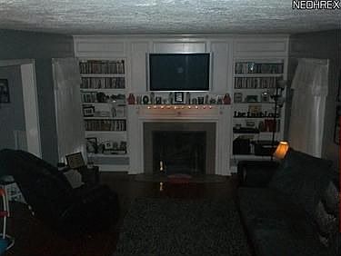 2nd image of 1615 Delia Ave