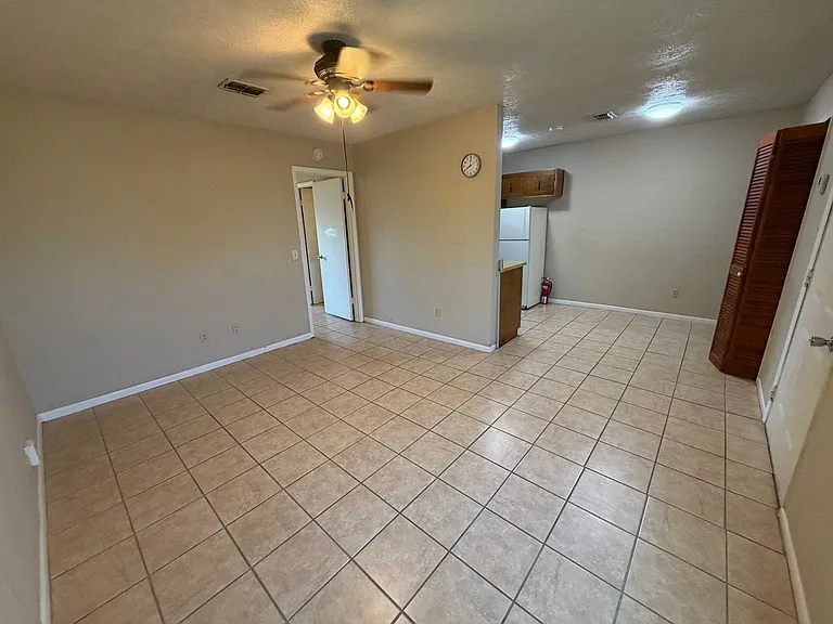 600 Bob Little Rd #15 — Photo 2