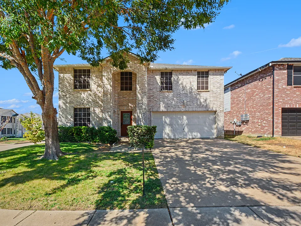 7429 Sienna Ridge Ln