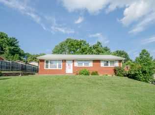 5631 Daytona Rd, Roanoke, VA 24019