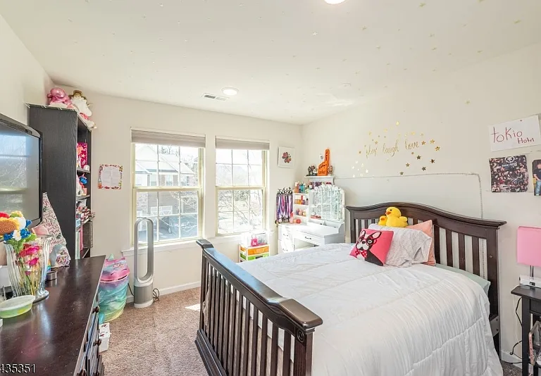 11 Albert Ct — Photo 11