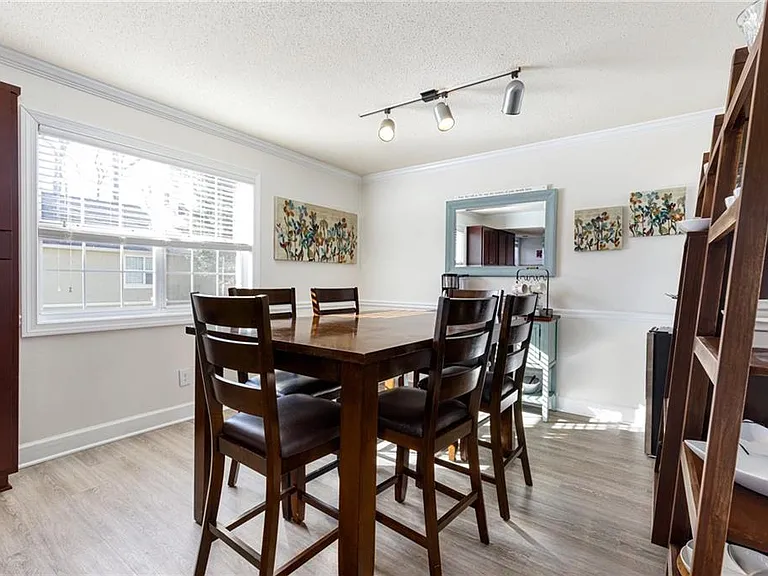 6900 Roswell Rd #3-E — Photo 11