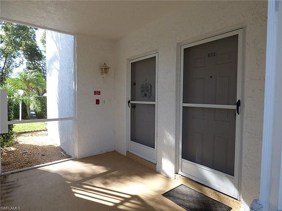 4th image of 59 Camelot Gardens Blvd APT 111