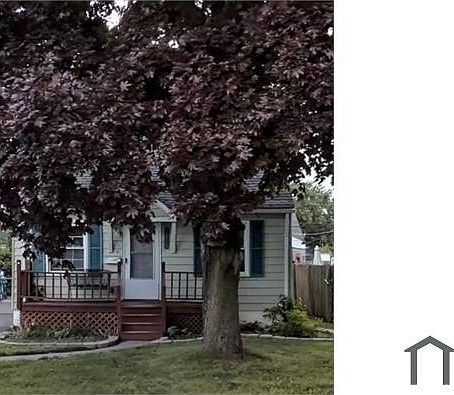 2nd image of 5713 Deering St