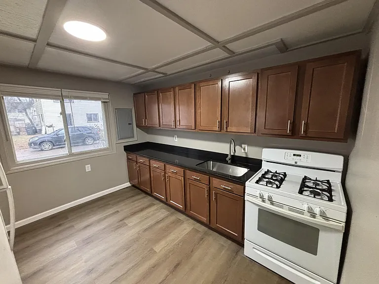 31807 Tuscola Ct — Photo 4
