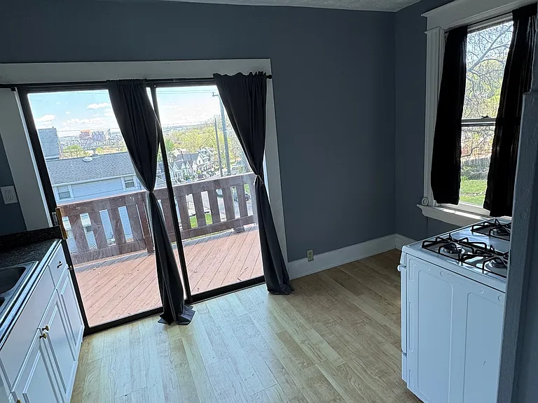 1256 Parkway Ave #1258-2 — Photo 3