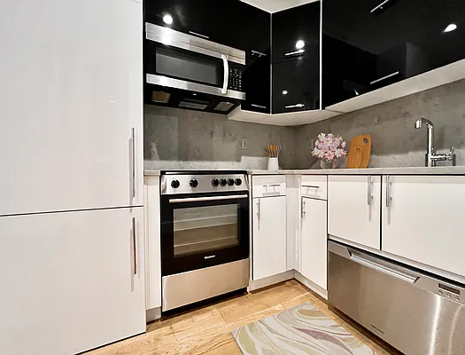 Rented by Vector New York, LLC | media 2