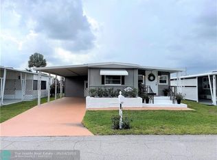 1611 SW 83rd Ave, Davie, FL 33324