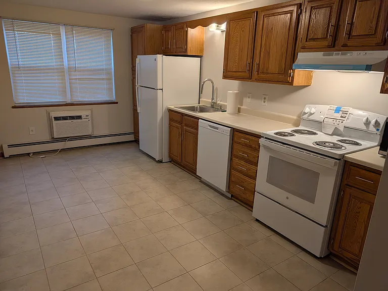 33 Garden Rd #B4 — Photo 4